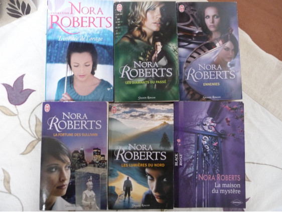 Lot de livres Nora Roberts 2 
